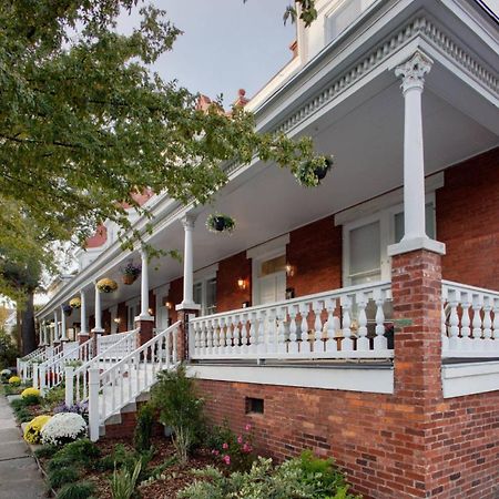414 Waldburg A - Newly Renovated Apt With Outdoor Space! Apartment Savannah Luaran gambar