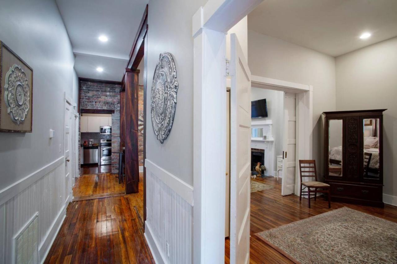 414 Waldburg A - Newly Renovated Apt With Outdoor Space! Apartment Savannah Luaran gambar