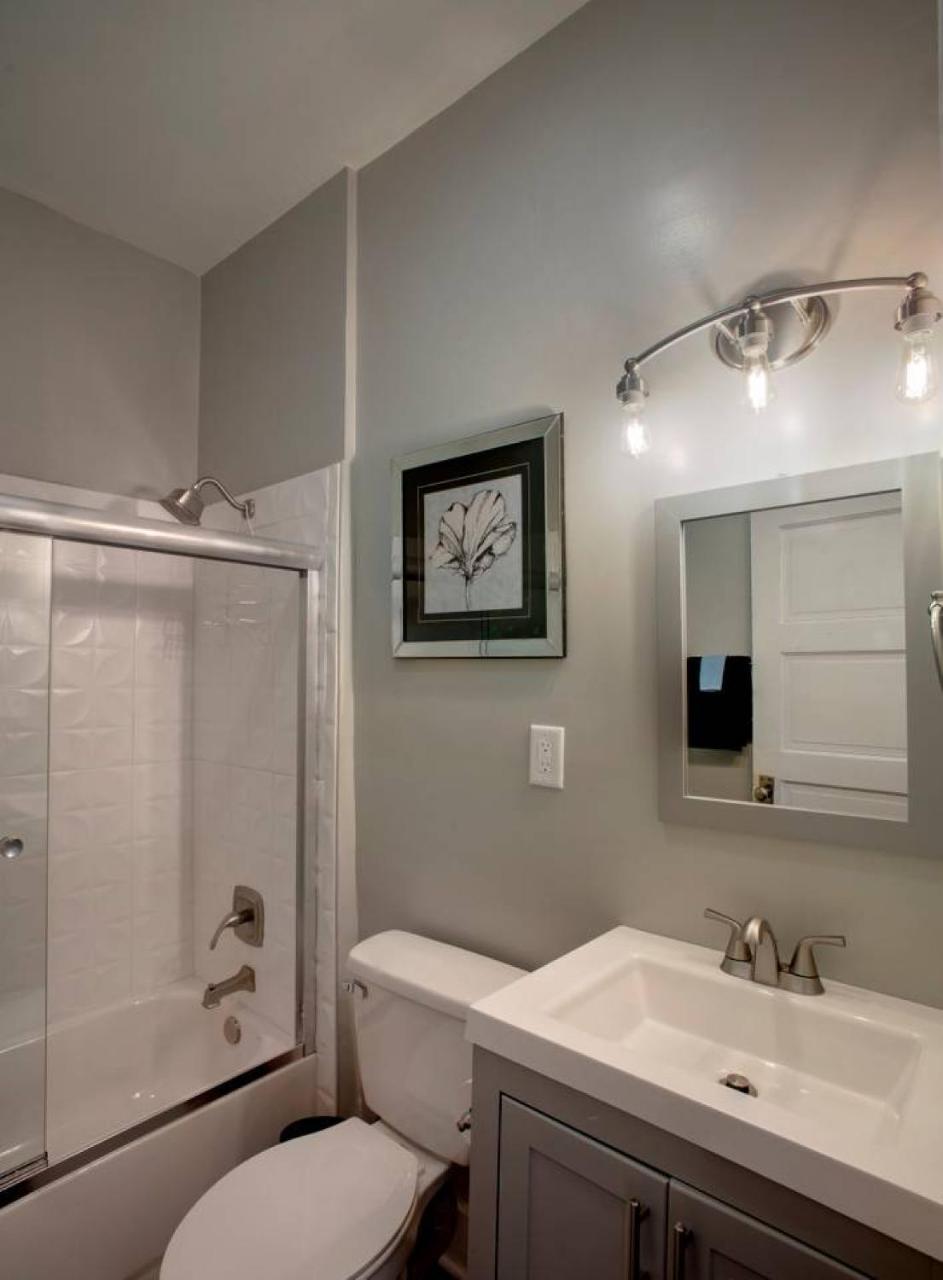 414 Waldburg A - Newly Renovated Apt With Outdoor Space! Apartment Savannah Luaran gambar